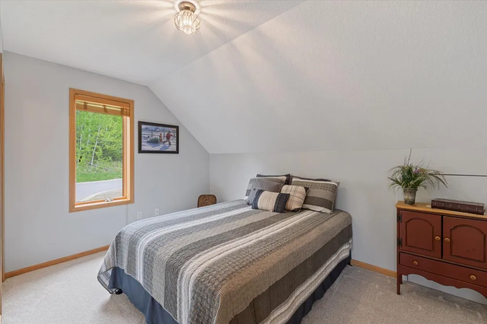 116 Eagle Pointe Road Coleraine, MN 55722