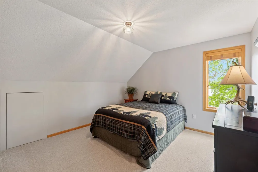 116 Eagle Pointe Road Coleraine, MN 55722