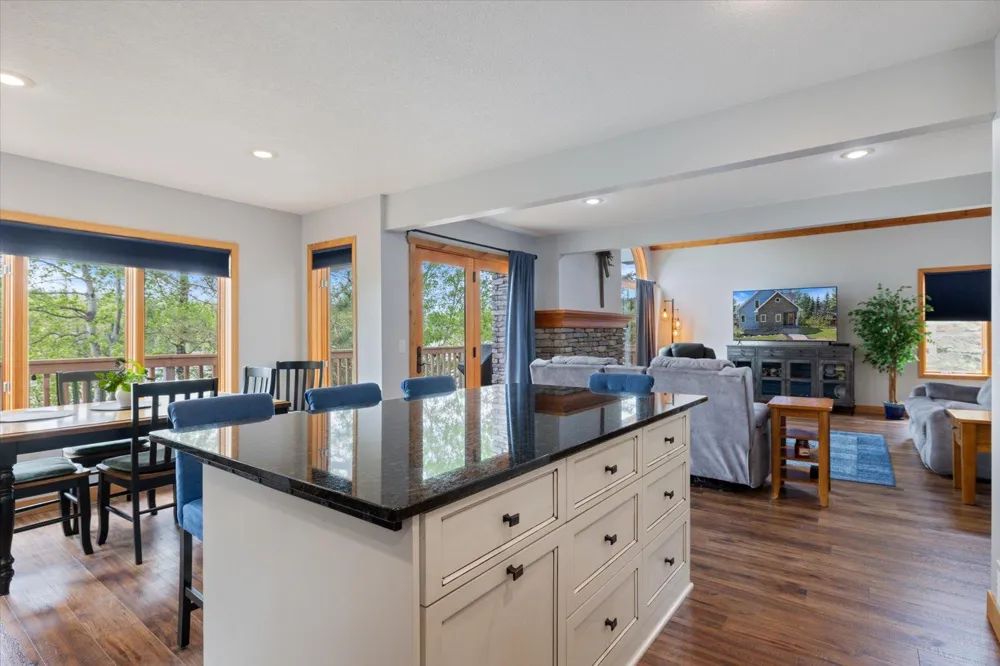 116 Eagle Pointe Road Coleraine, MN 55722