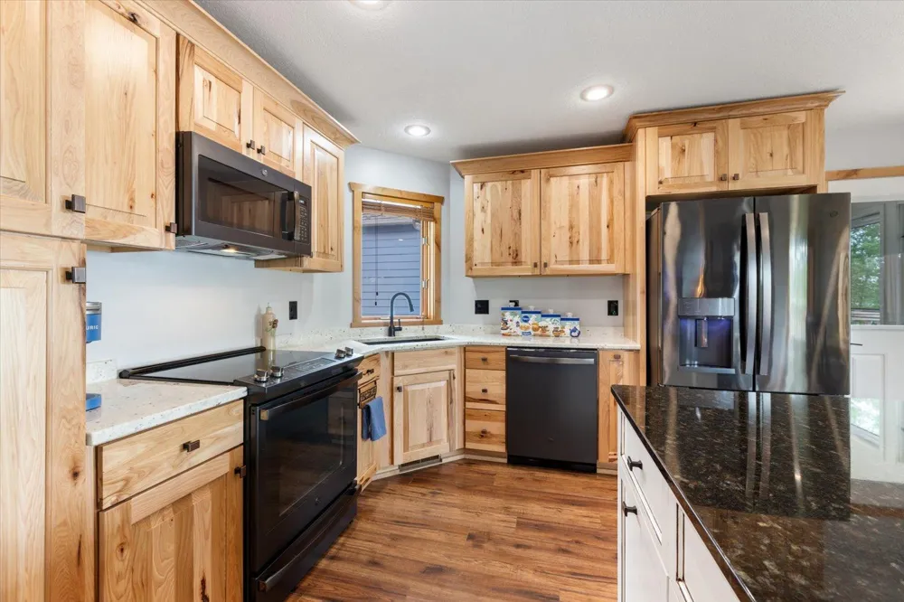 116 Eagle Pointe Road Coleraine, MN 55722