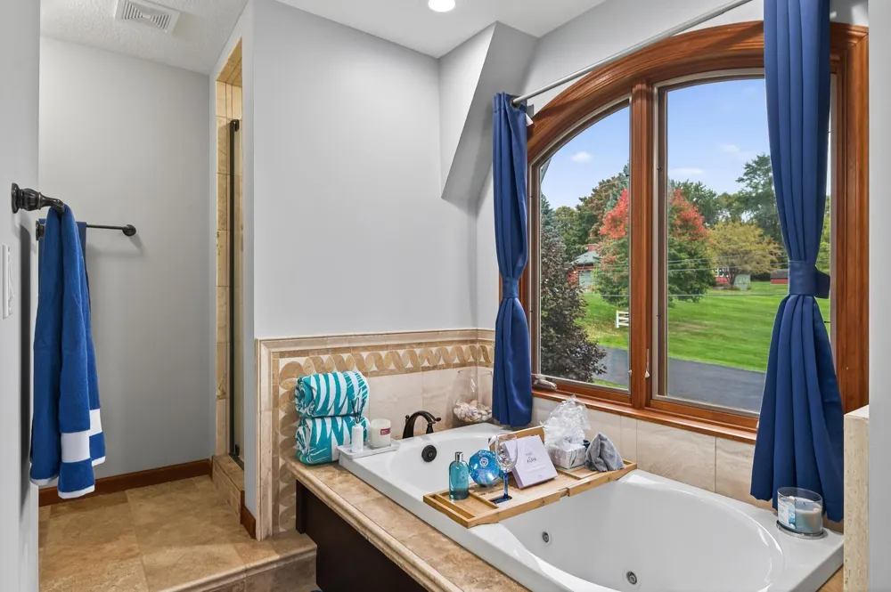 3280 Williams Lane Minnetrista, MN 55364