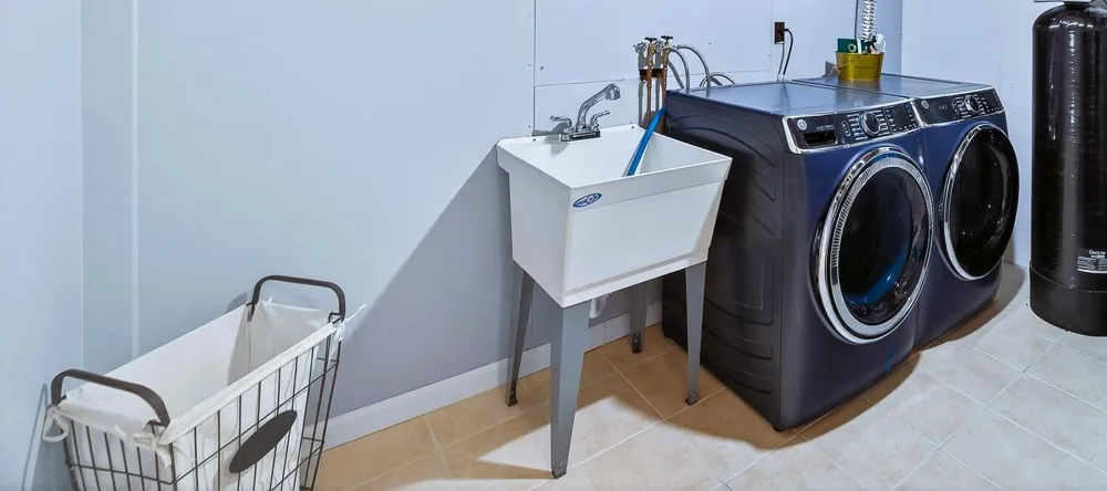 3280 Williams Lane Minnetrista, MN 55364