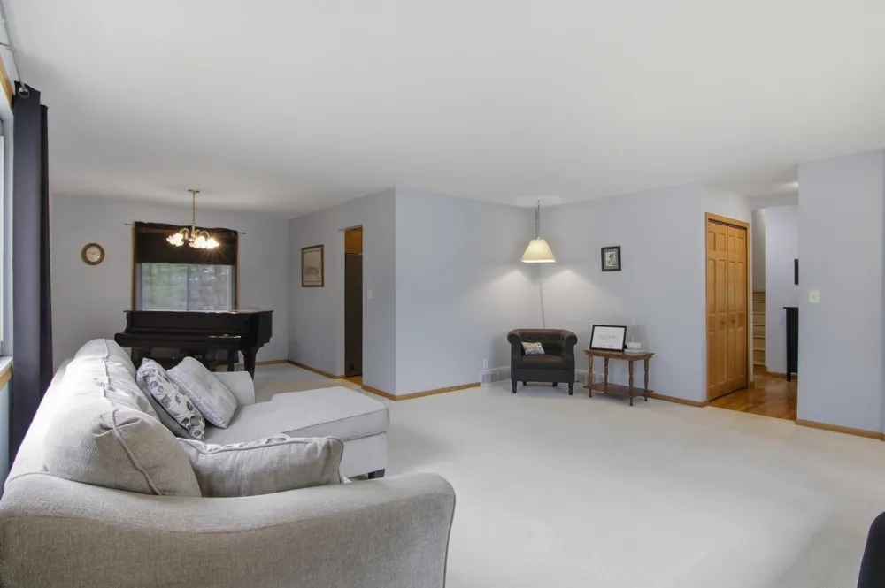 S8280 Lowes Creek Road Eau Claire, WI 54701