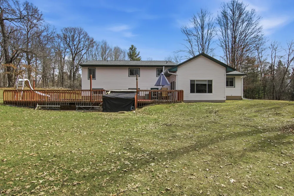 S8280 Lowes Creek Road Eau Claire, WI 54701