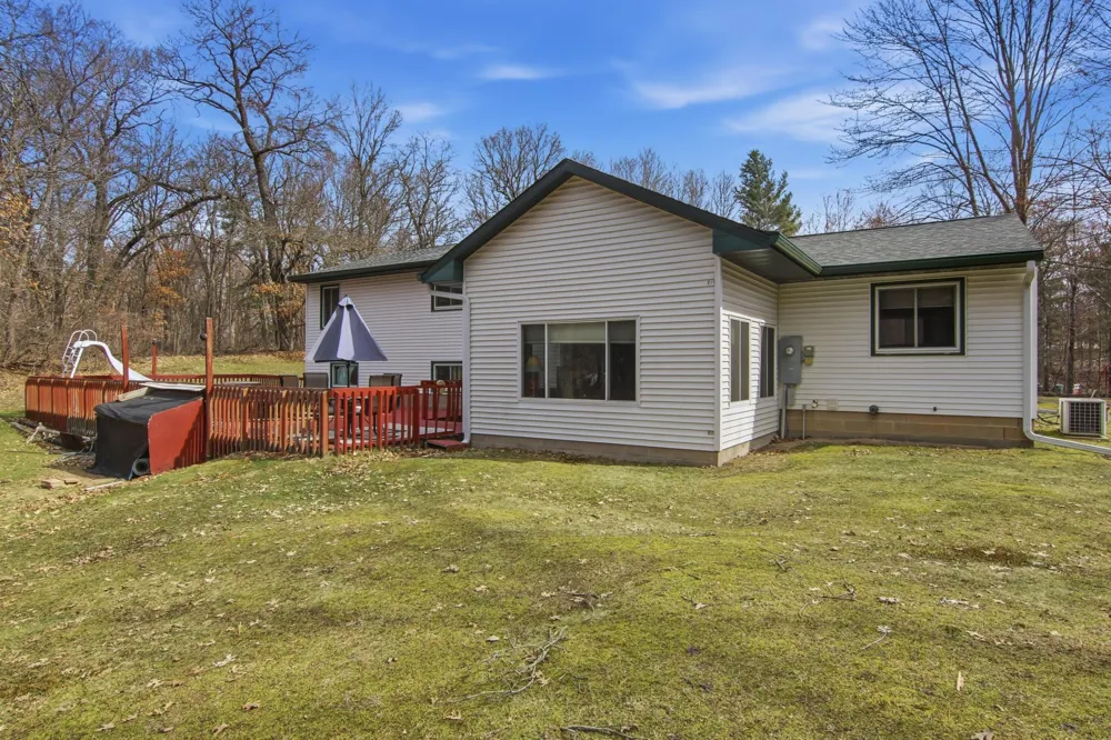 S8280 Lowes Creek Road Eau Claire, WI 54701