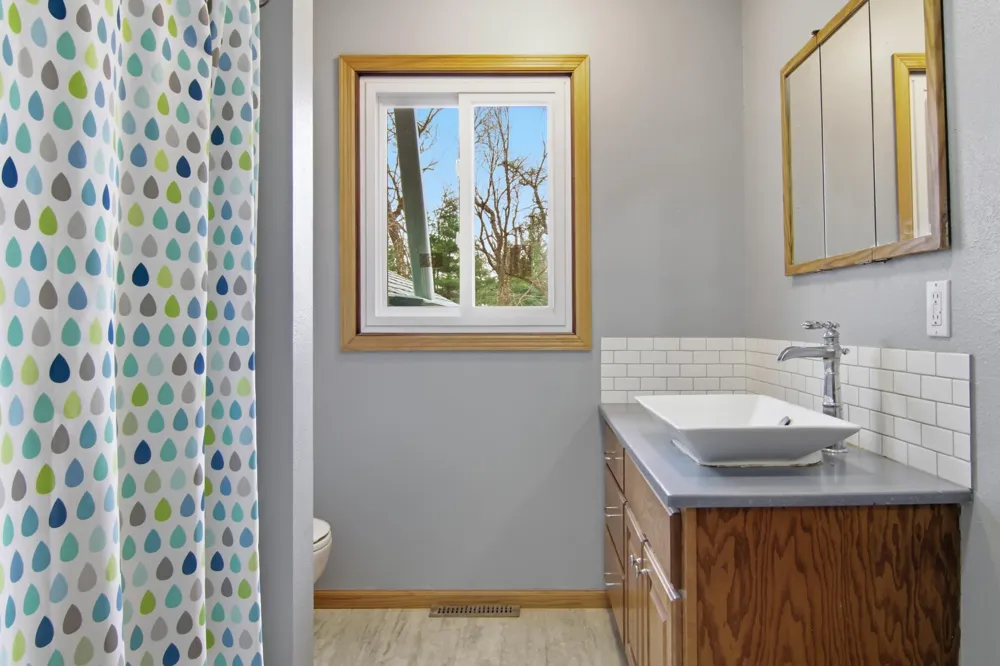 S8280 Lowes Creek Road Eau Claire, WI 54701