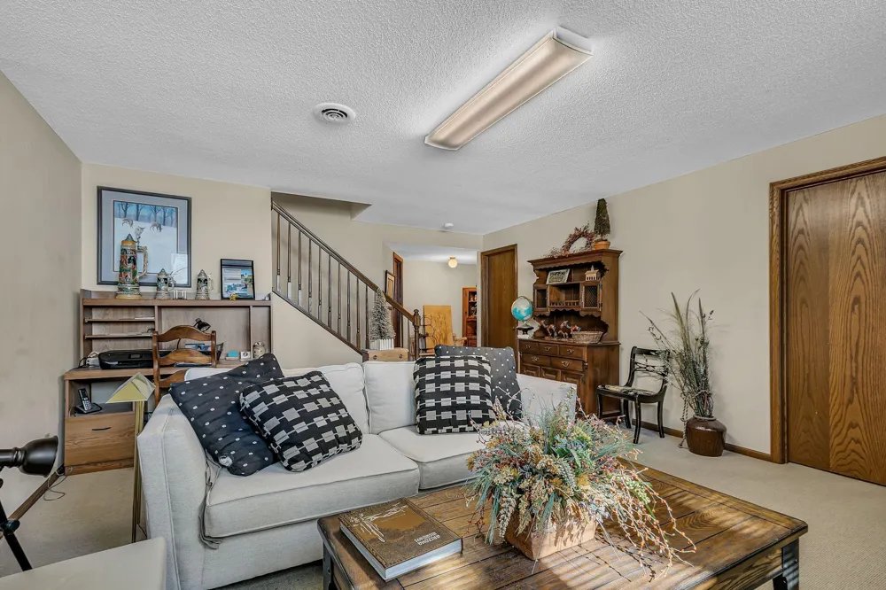 7711 Shore Drive Spicer, MN 56288