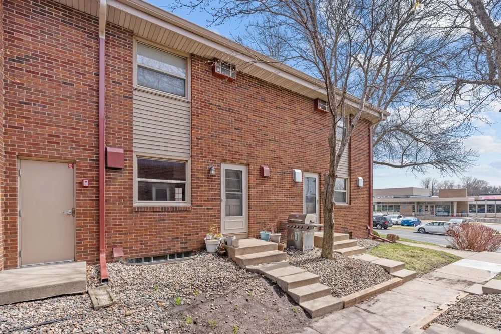 2130 14th Street NW #2 New Brighton, MN 55112