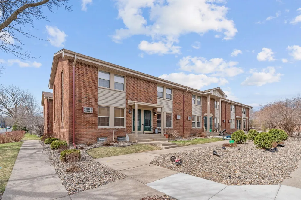 2130 14th Street NW #2 New Brighton, MN 55112