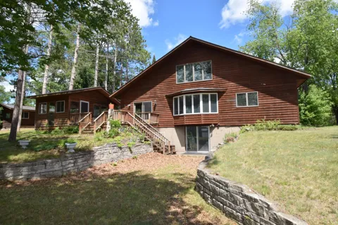 3434 Chenoweth Drive