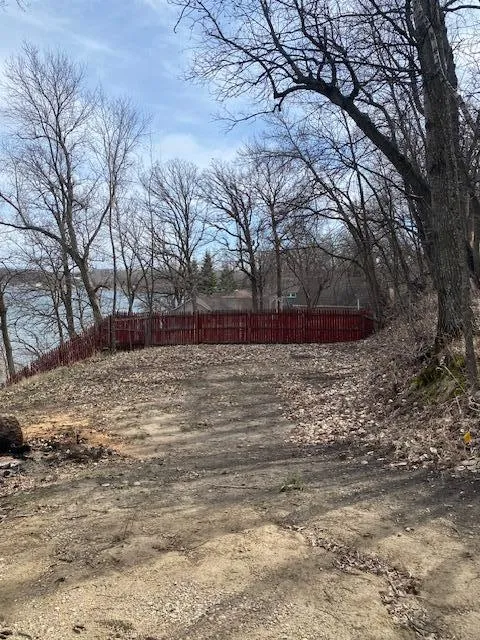 50378 Anderson Beach Trail