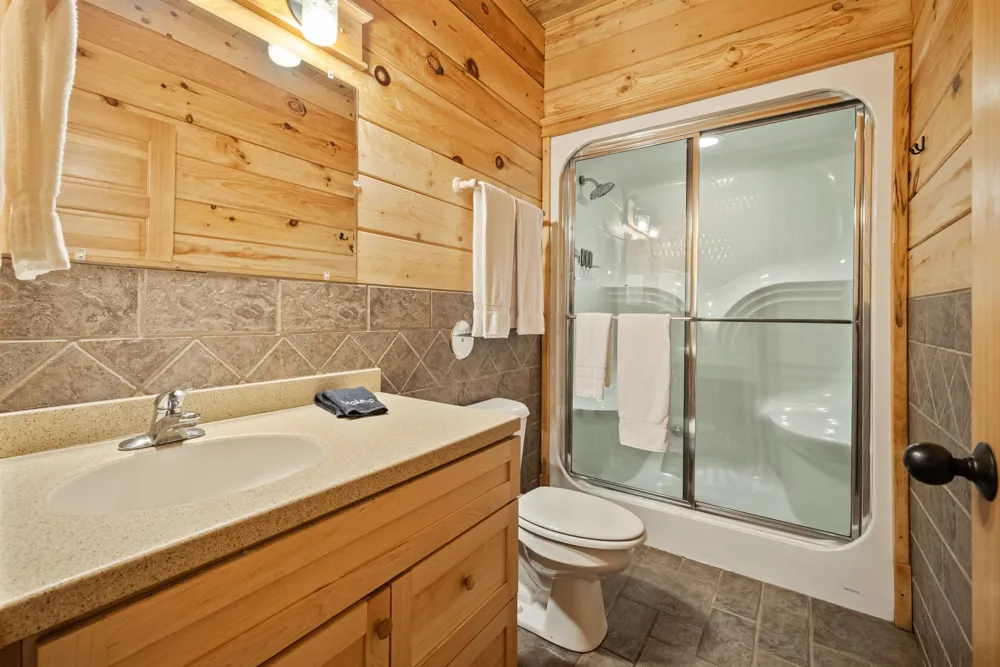 2799 Douglas 27th St #9 - Douglas Cabin Birchwood, WI 54817