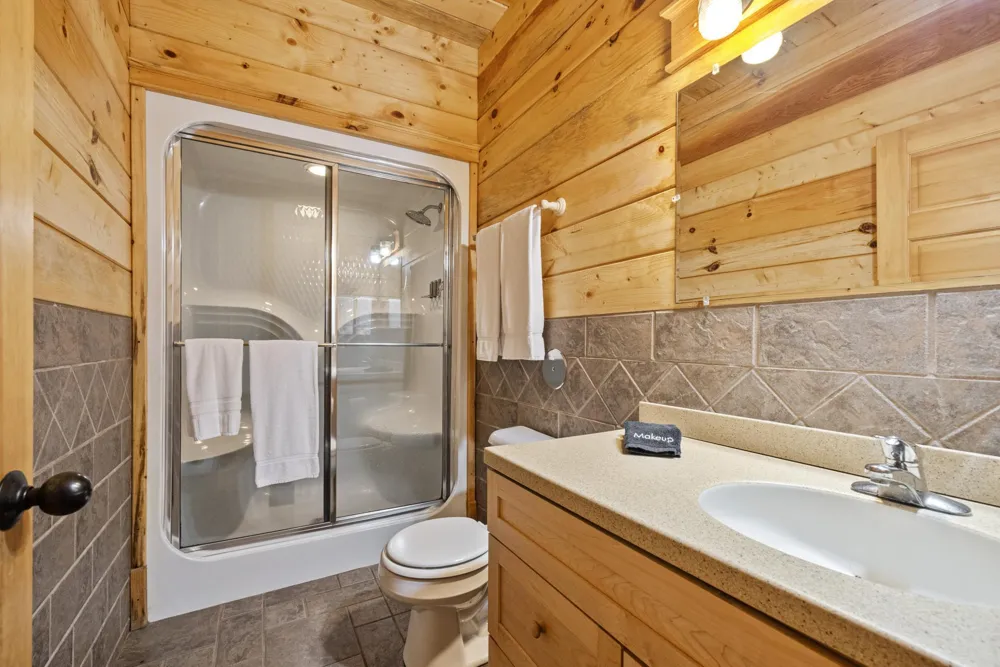 2799 Douglas 27th St #9 - Douglas Cabin Birchwood, WI 54817