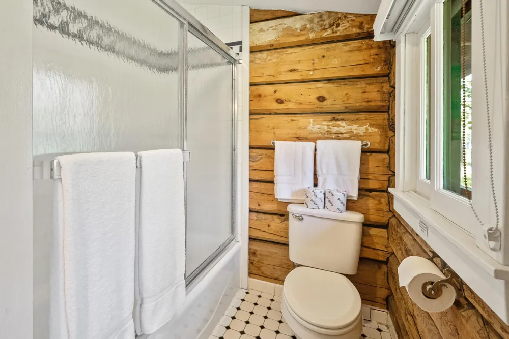 2799 27th St #4 - Harry Birchwood, WI 54817