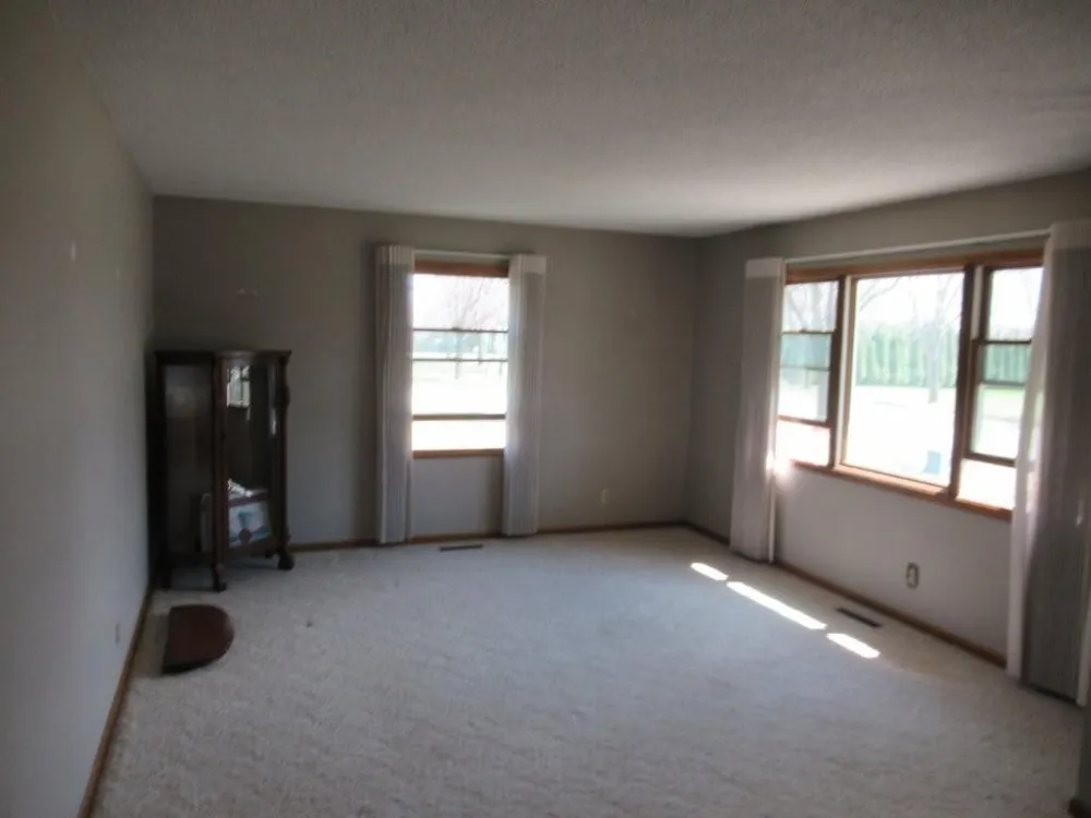 300 Sagratti Street W Edgerton, MN 56128