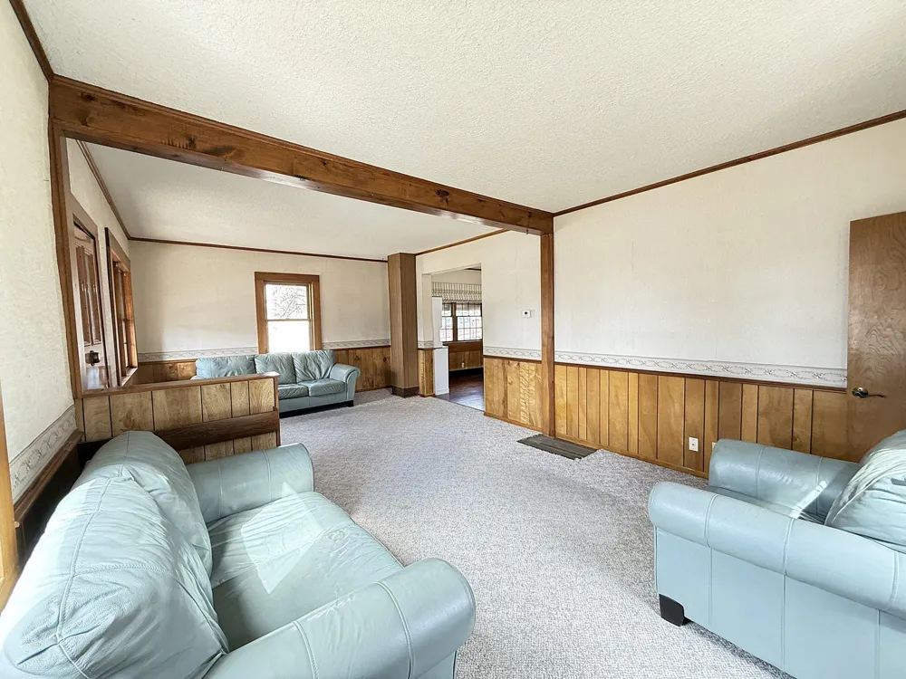 112 4th Street NW Ortonville, MN 56278