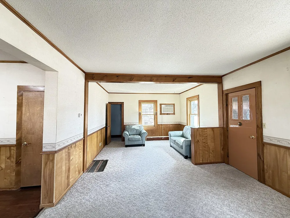 112 4th Street NW Ortonville, MN 56278