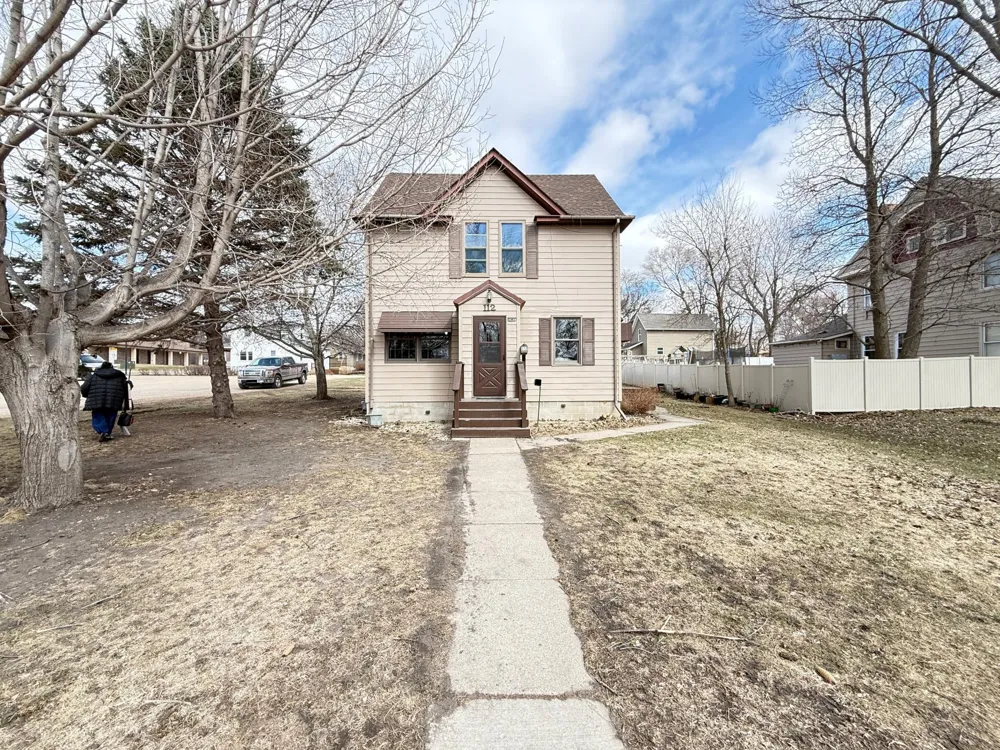 112 4th Street NW Ortonville, MN 56278
