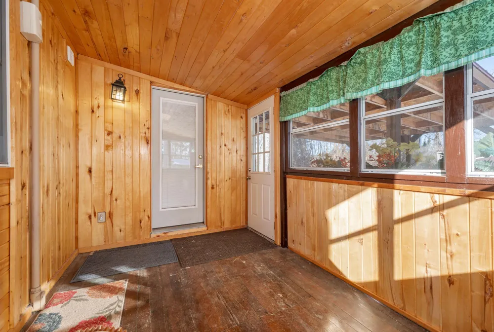 49616 Center Point Road Bigfork, MN 56628