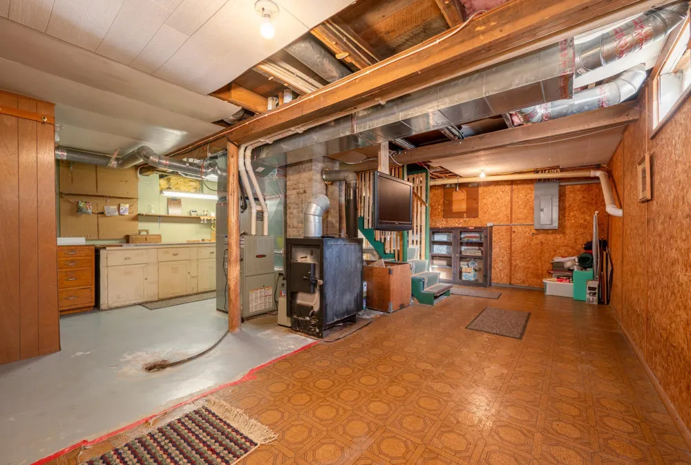 49616 Center Point Road Bigfork, MN 56628