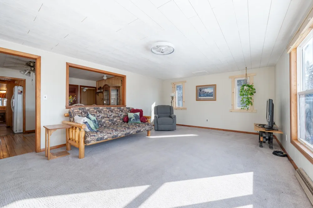 49616 Center Point Road Bigfork, MN 56628