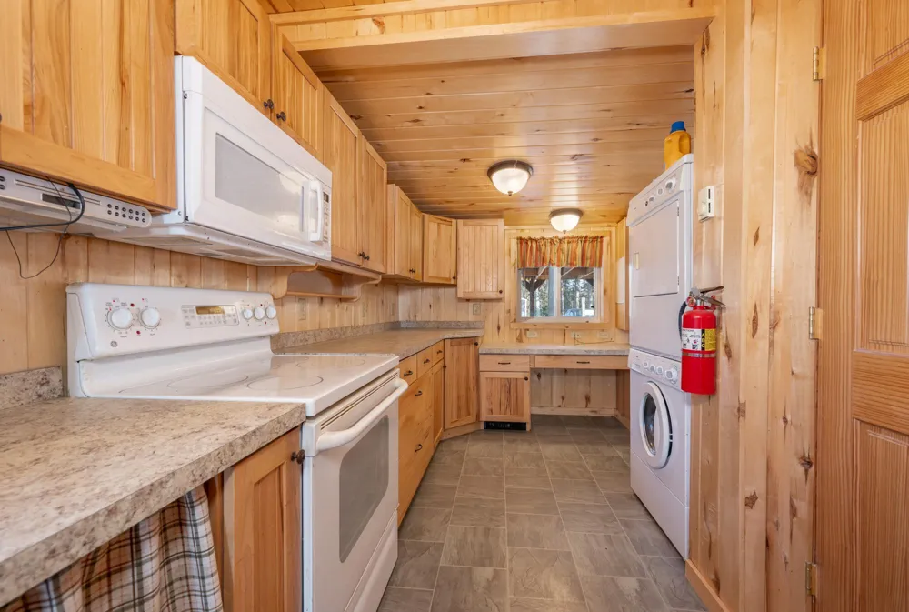 49616 Center Point Road Bigfork, MN 56628