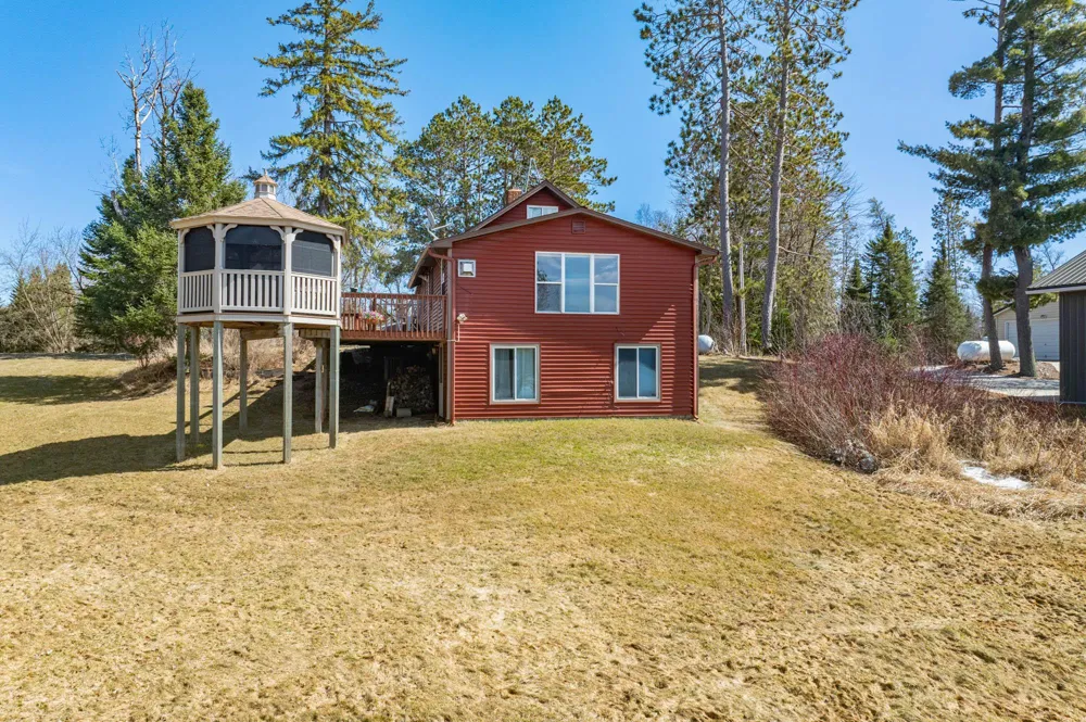 49616 Center Point Road Bigfork, MN 56628