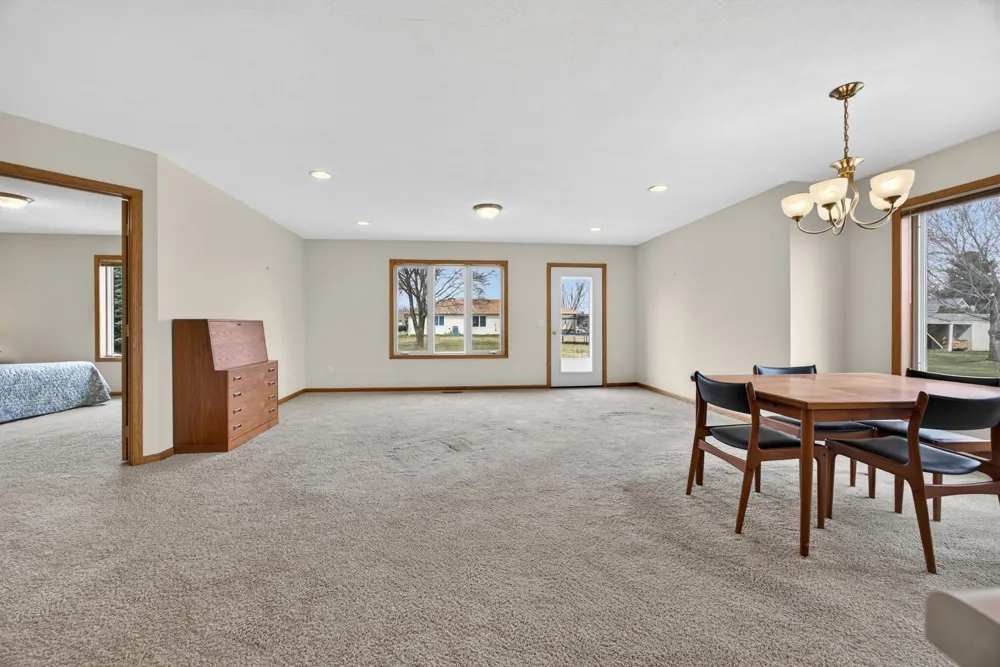 723 14th Street E Wabasha, MN 55981
