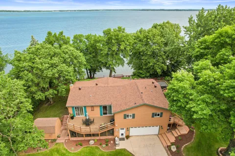 24295 Matson Point Trail
