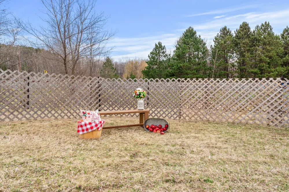 46645 Acacia Trail Stanchfield, MN 55080