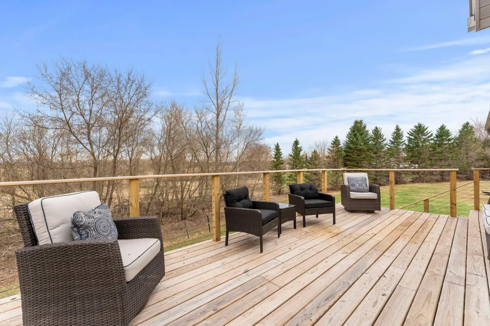 46645 Acacia Trail Stanchfield, MN 55080