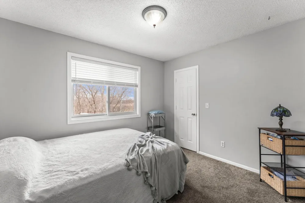 46645 Acacia Trail Stanchfield, MN 55080