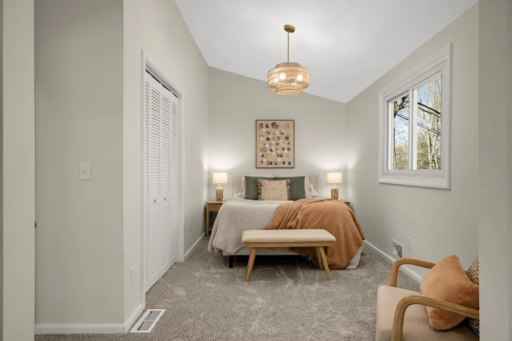 783 Berwood Avenue Vadnais Heights, MN 55127