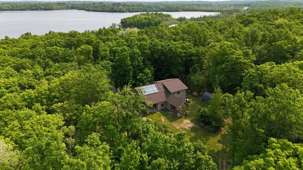4251 Sugar Point Orr, MN 55771