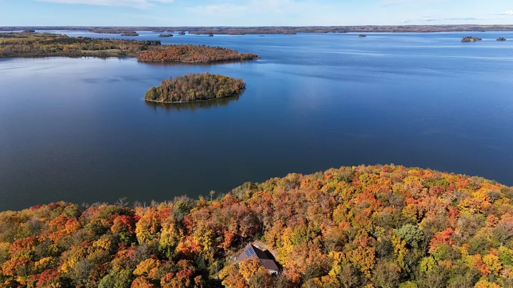 4251 Sugar Point Orr, MN 55771