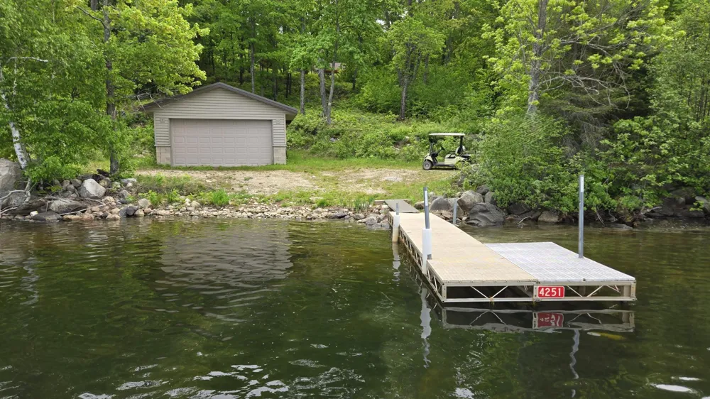 4251 Sugar Point Orr, MN 55771