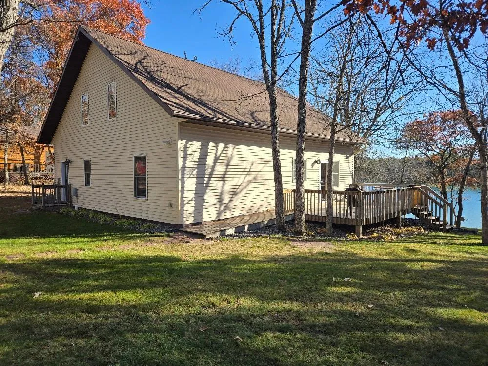 18506 Empire Loop Nevis, MN 56467