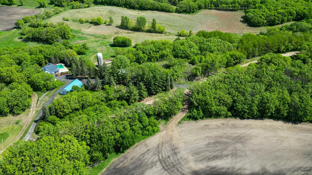 33625 160th Street Battle Lake, MN 56515