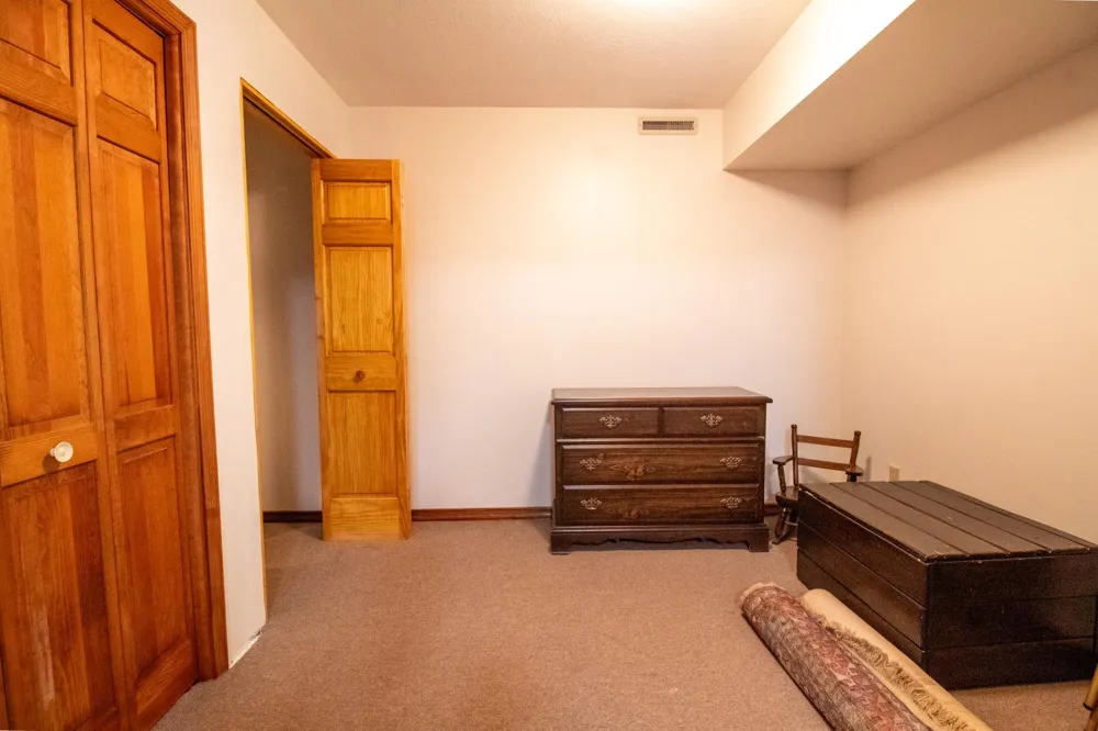 33625 160th Street Battle Lake, MN 56515