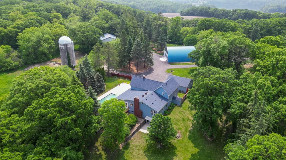 33625 160th Street Battle Lake, MN 56515