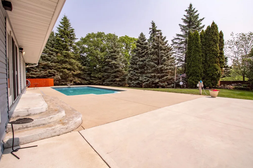 33625 160th Street Battle Lake, MN 56515