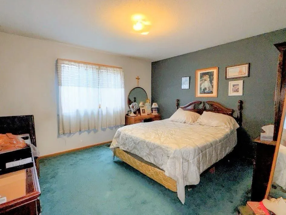 325 S Ash Street Crookston, MN 56716