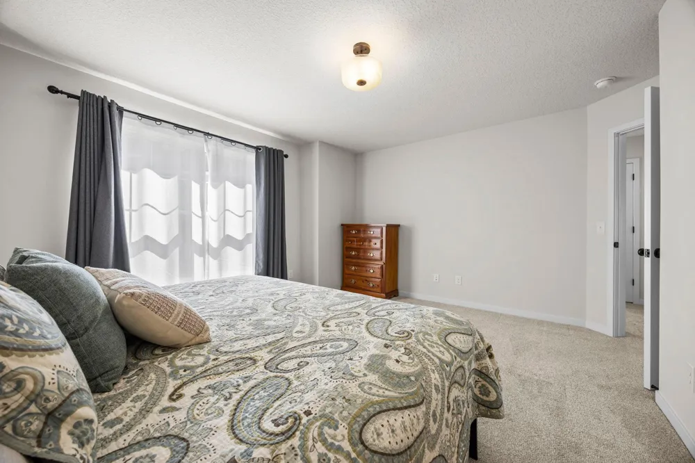 2230 Gateway Curve North Saint Paul, MN 55109
