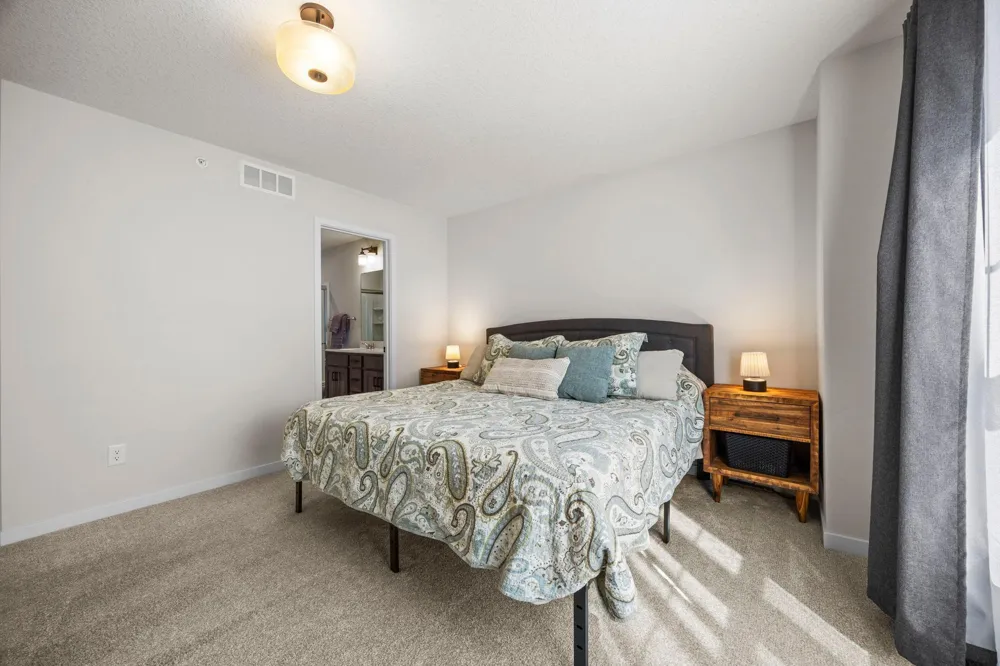 2230 Gateway Curve North Saint Paul, MN 55109
