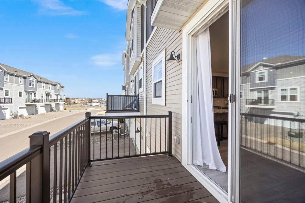 2230 Gateway Curve North Saint Paul, MN 55109