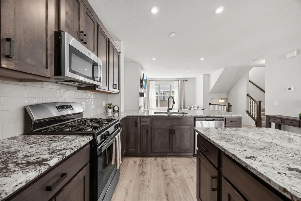 2230 Gateway Curve North Saint Paul, MN 55109