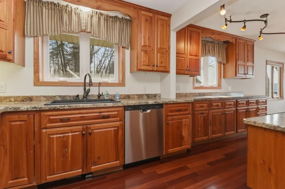 14783 Old Lake Road Paynesville, MN 56362