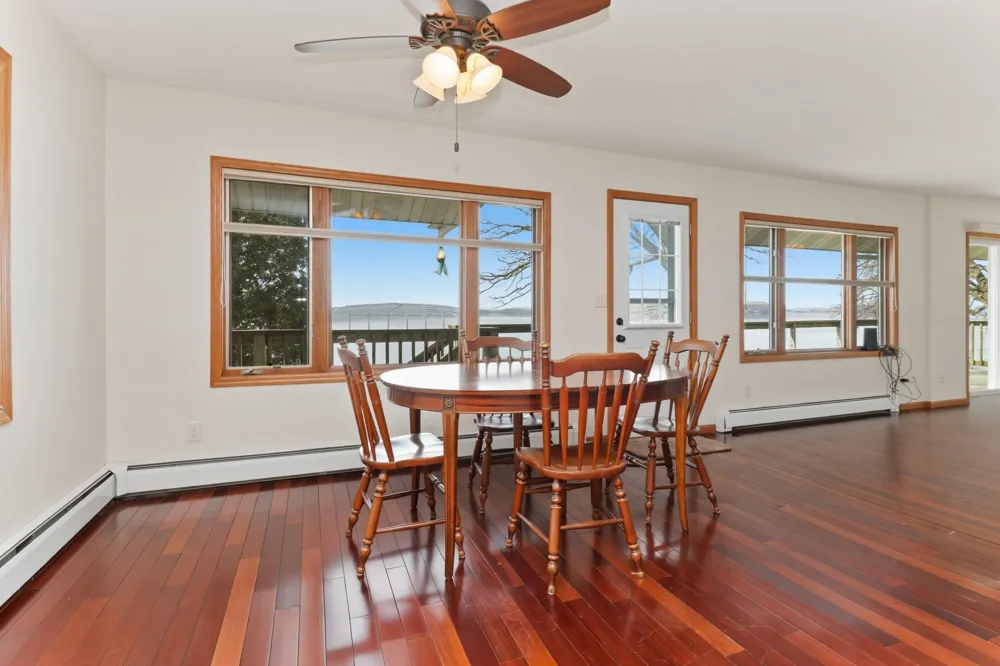 14783 Old Lake Road Paynesville, MN 56362