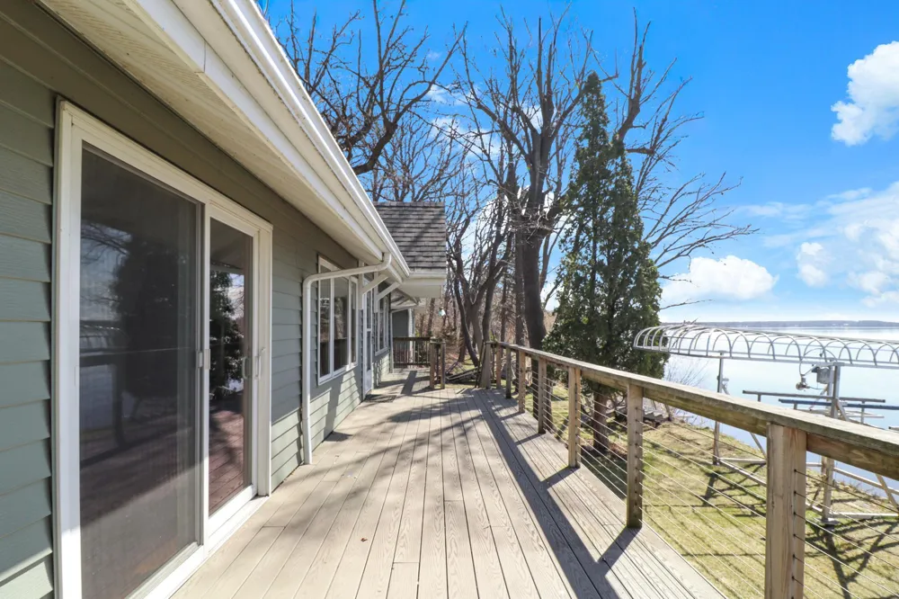 14783 Old Lake Road Paynesville, MN 56362