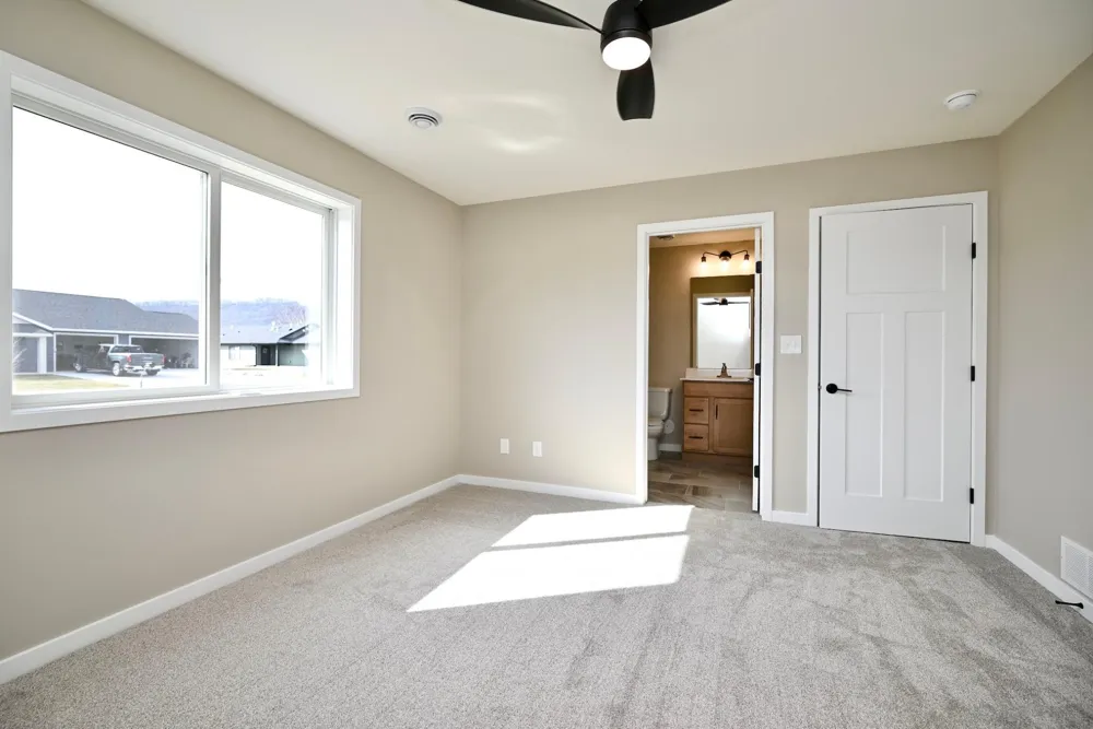 1148 Eagle Lane Wabasha, MN 55981